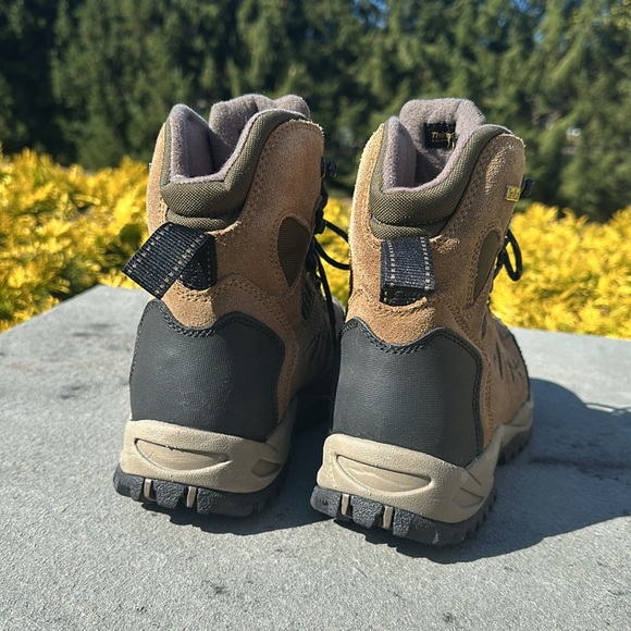 Cabelas Men’s Hiking Boots- size 8 main image 8
